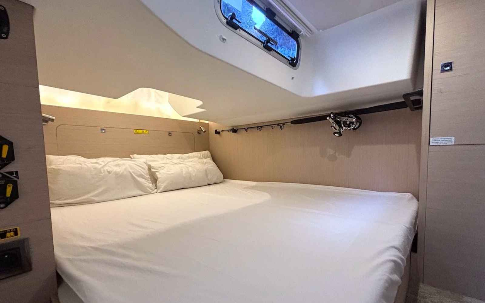 Jeanneau Leader 33 for sale 2021