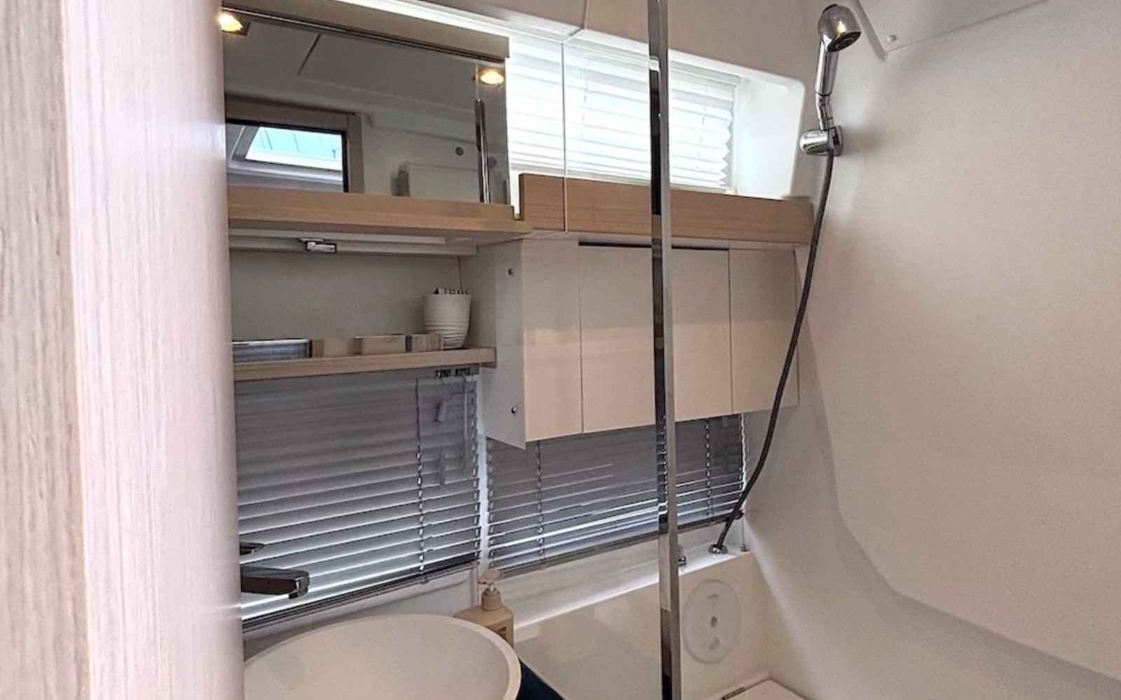 Jeanneau Leader 33 for sale 2021