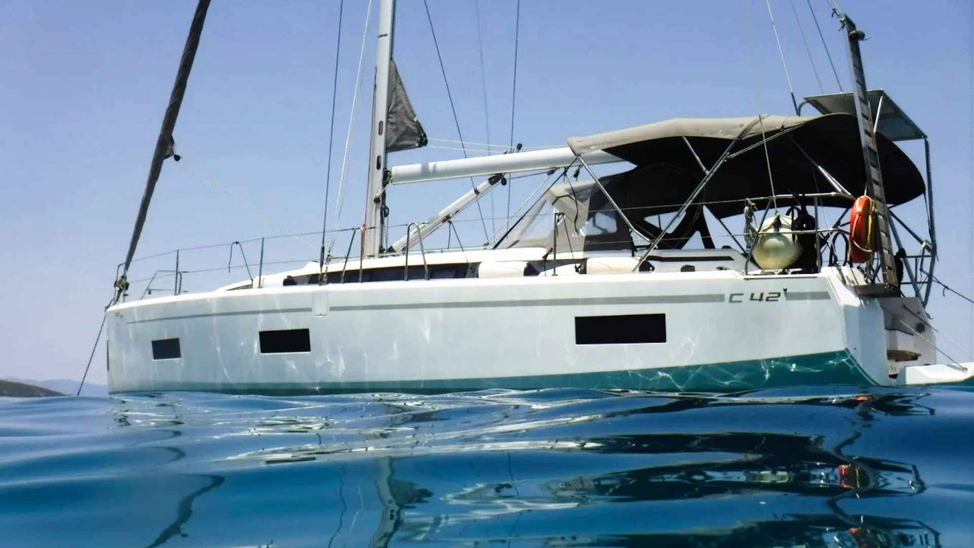 Bavaria Cruiser 42 for sale 2021