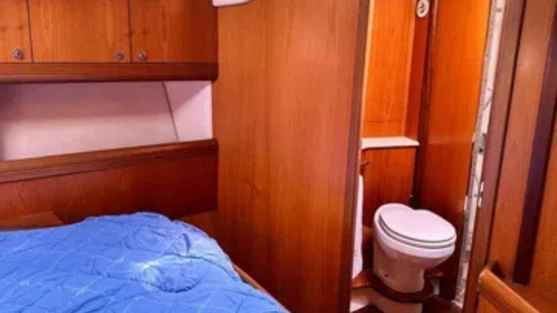 Moody 64 for sale 2004