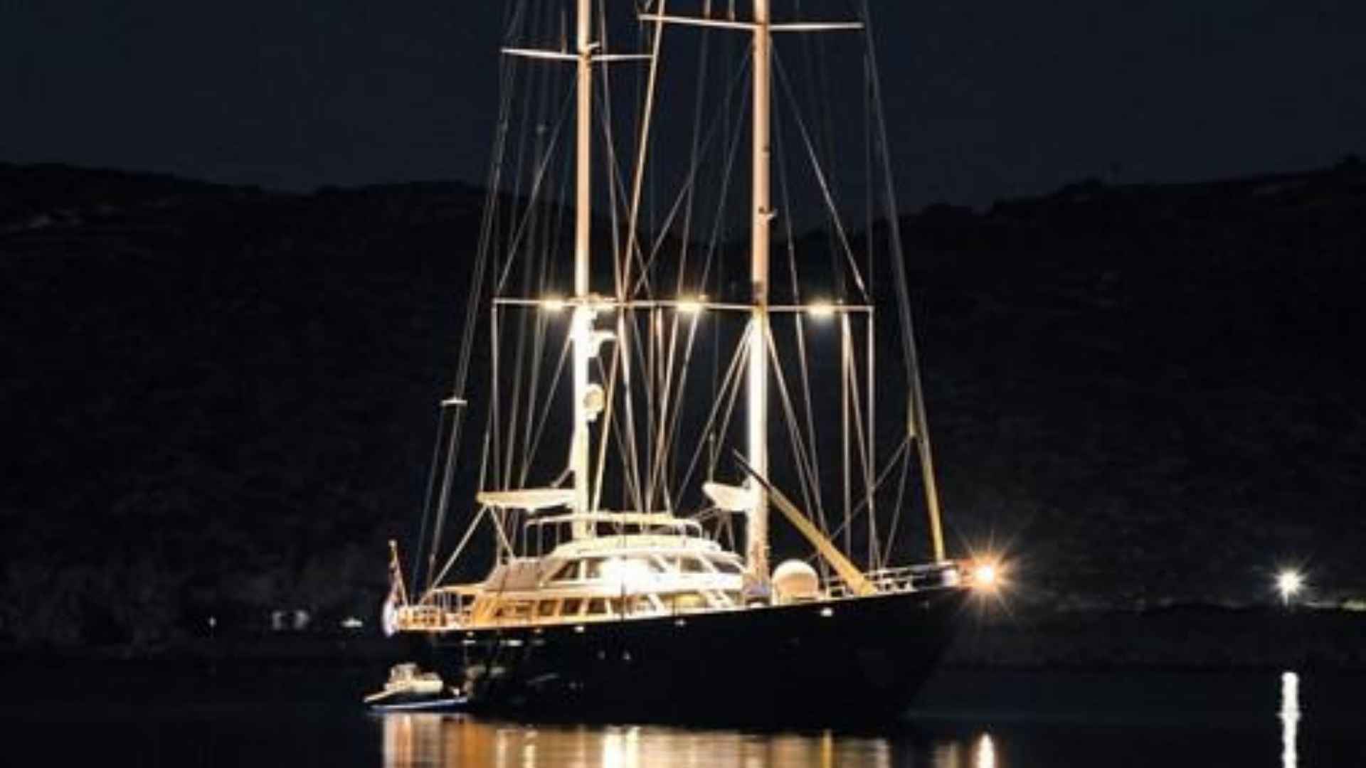 Perini Navi 46