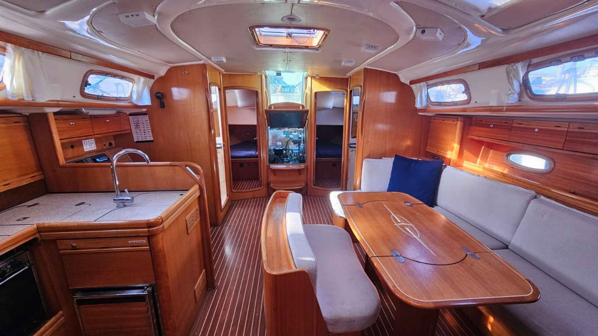 Bavaria Cruiser 50 for sale 2006