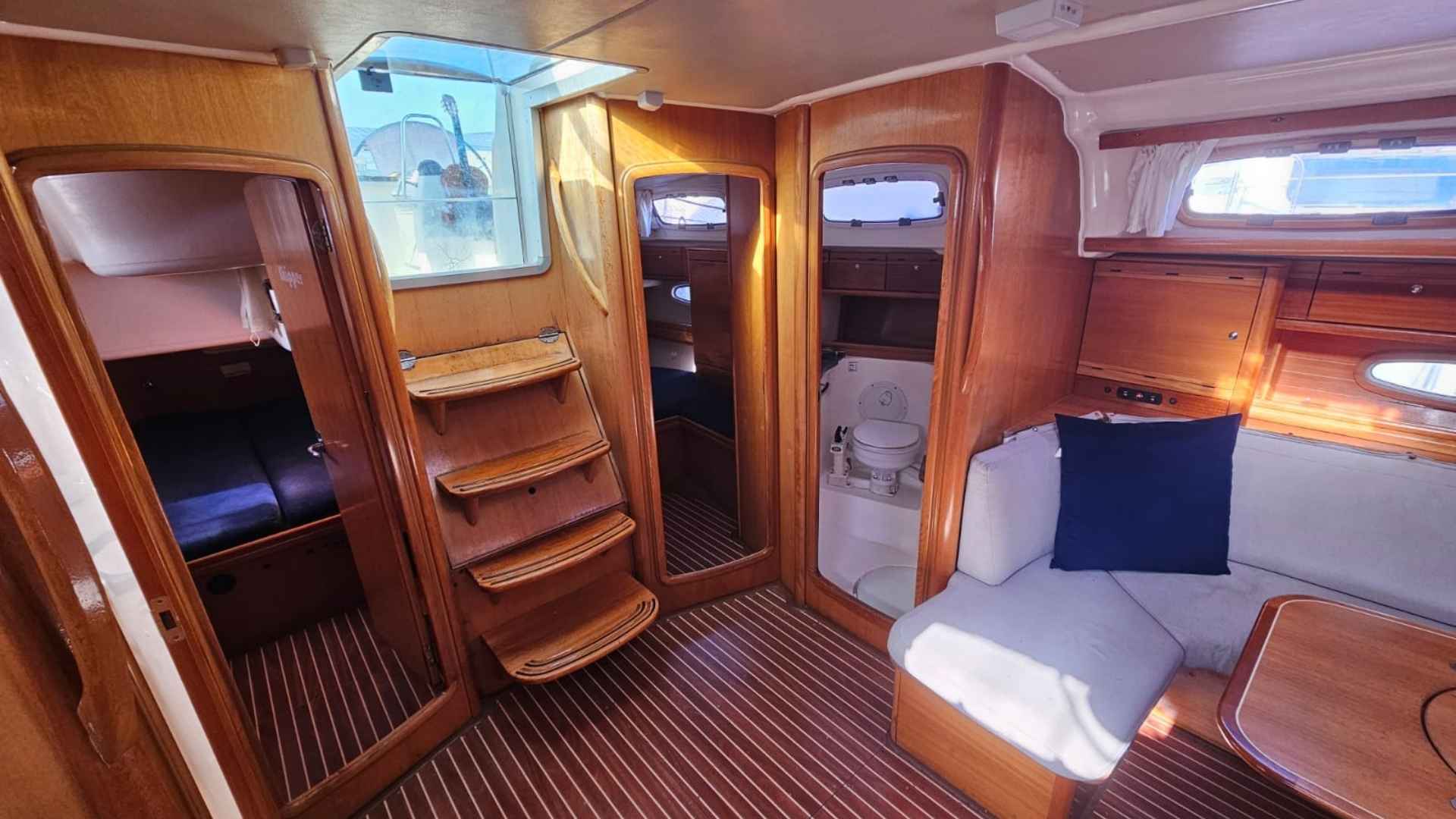 Bavaria Cruiser 50 for sale 2006