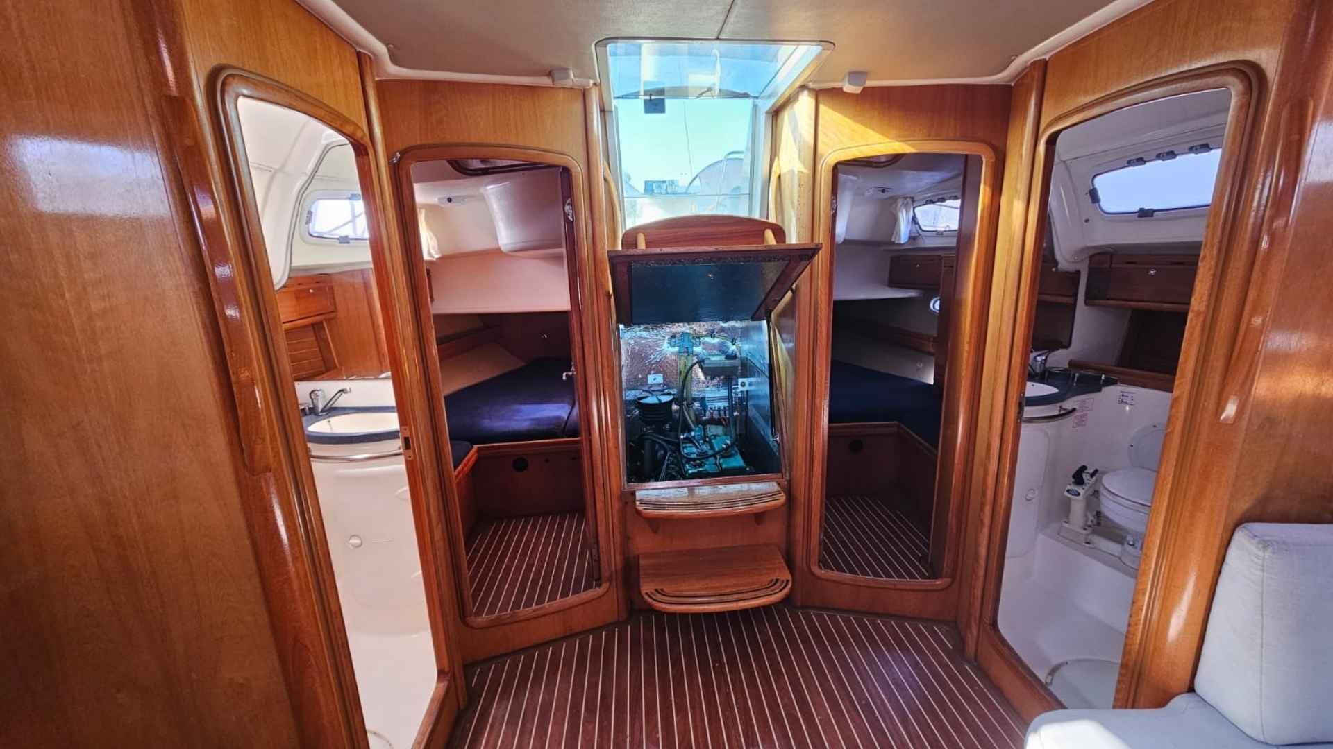 Bavaria Cruiser 50 for sale 2006