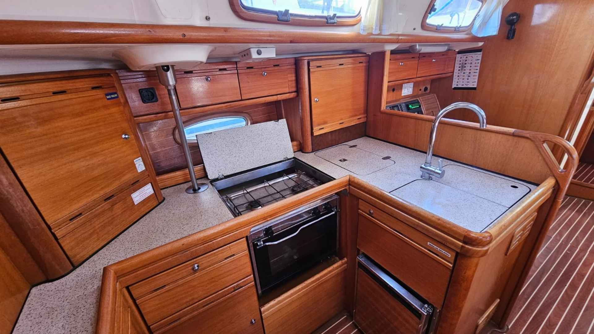 Bavaria Cruiser 50 for sale 2006