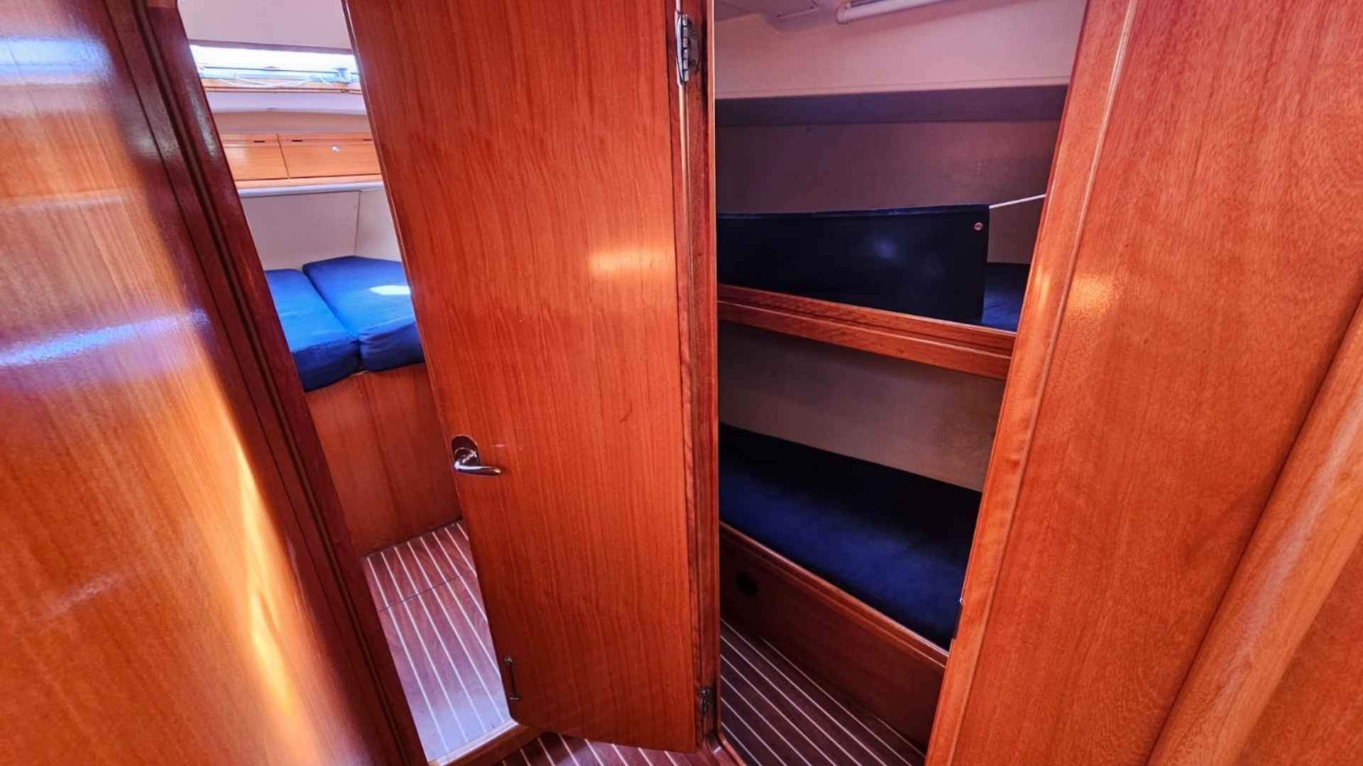Bavaria Cruiser 50 for sale 2006