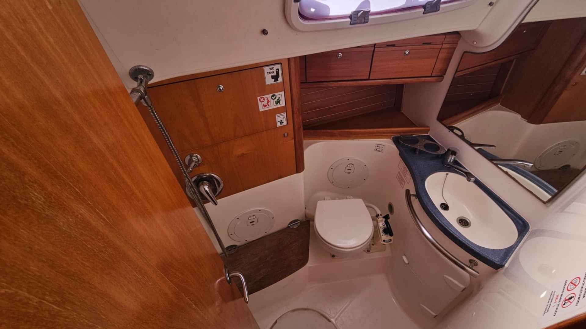 Bavaria Cruiser 50 for sale 2006