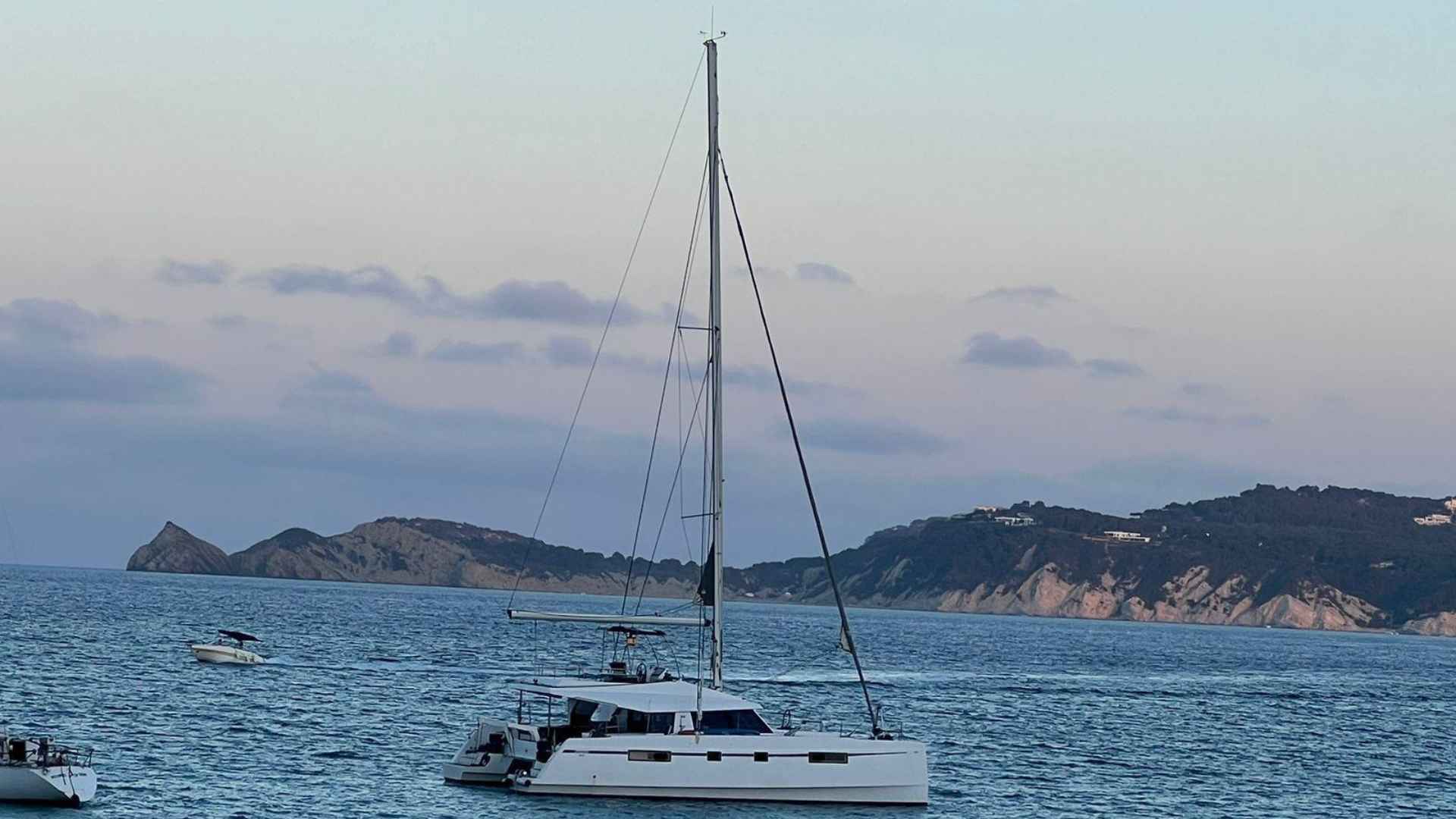 Nautitech Bavaria Nautitech 46 Fly for sale 2017 catamaran for sale in Valencia