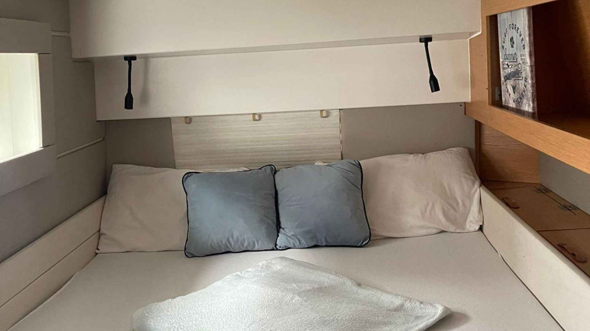 Bavaria Nautitech 46 Fly for sale 2017