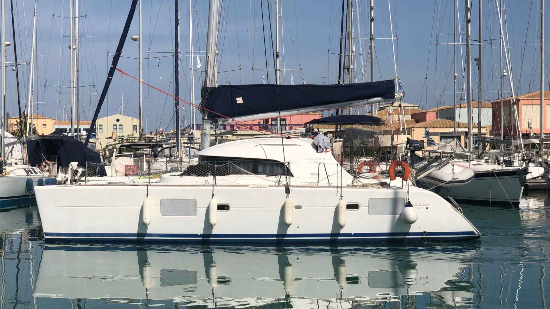 Lagoon 380 S2 For Sale 2008